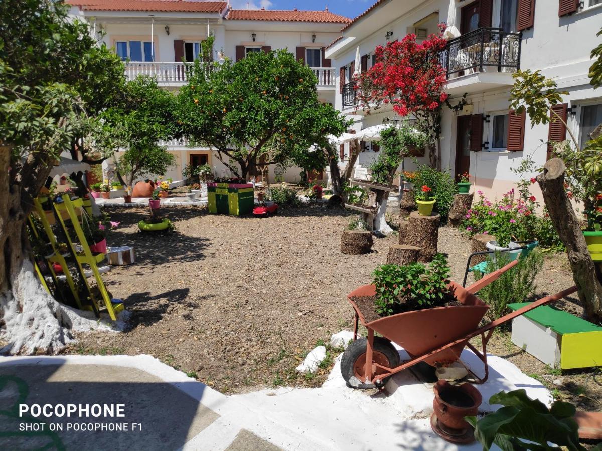 Katerina Apartments กอกการี ภายนอก รูปภาพ