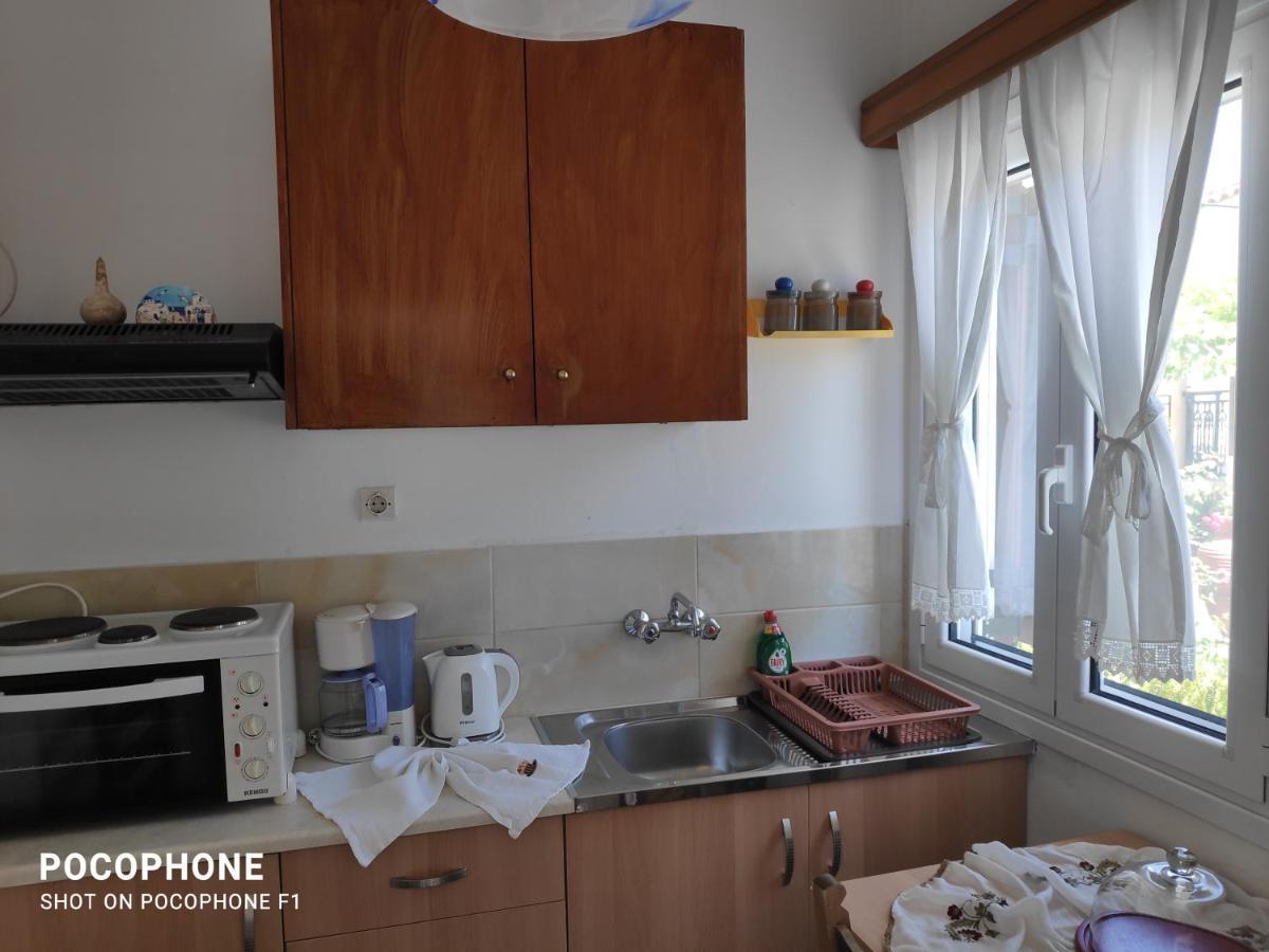 Katerina Apartments กอกการี ภายนอก รูปภาพ