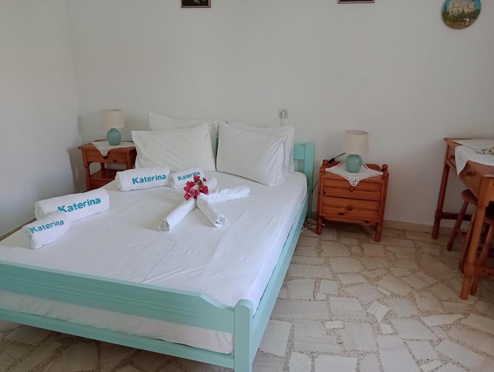 Katerina Apartments กอกการี ภายนอก รูปภาพ